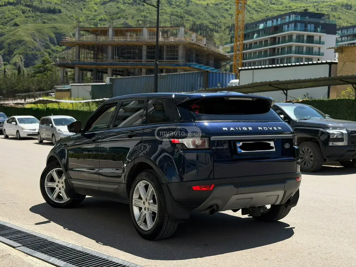 Land Rover Range Rover Evoque 2015 — photo 2