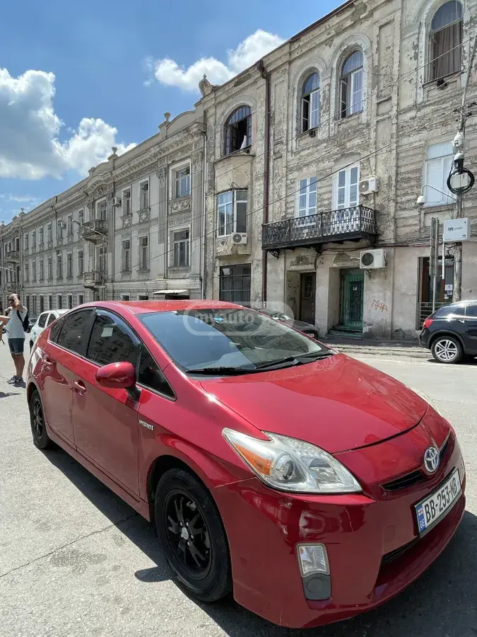 Toyota Prius 2011 — photo 2