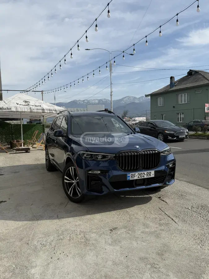 BMW X7