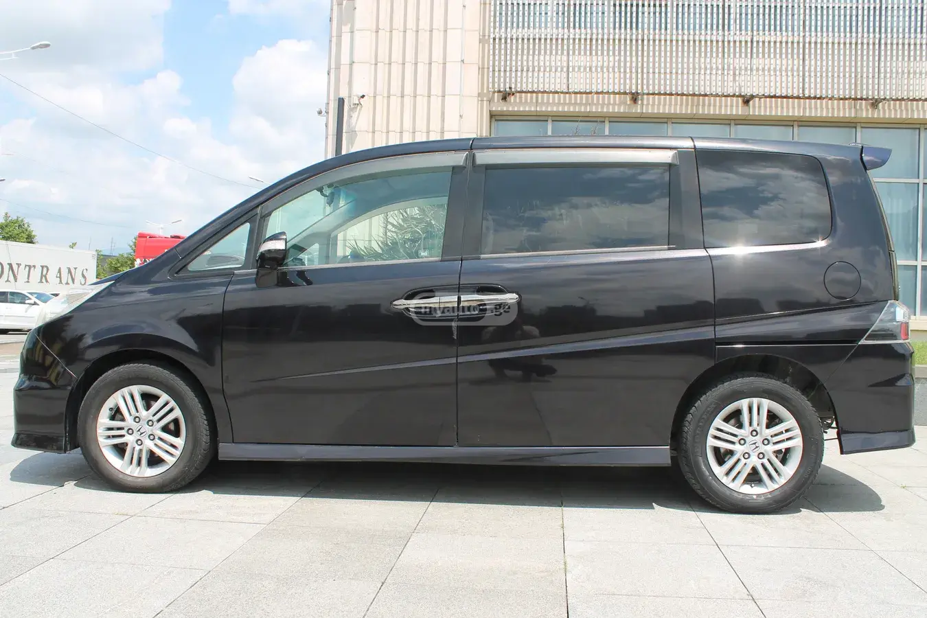 Honda Step Wagon 2009 — photo 2