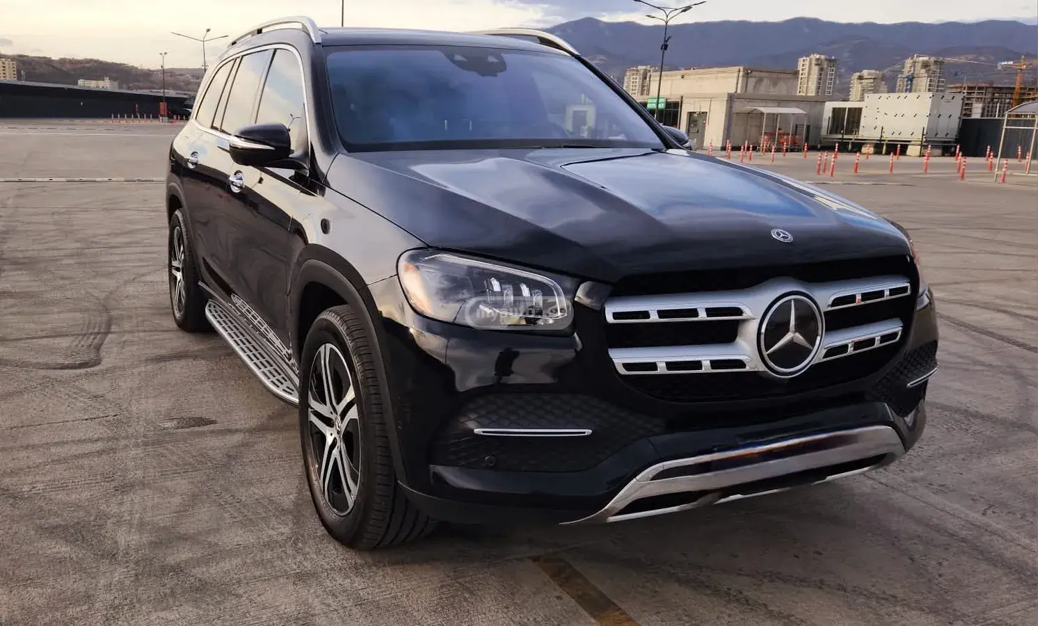 Mercedes-Benz GLS 450 2020 — photo 2