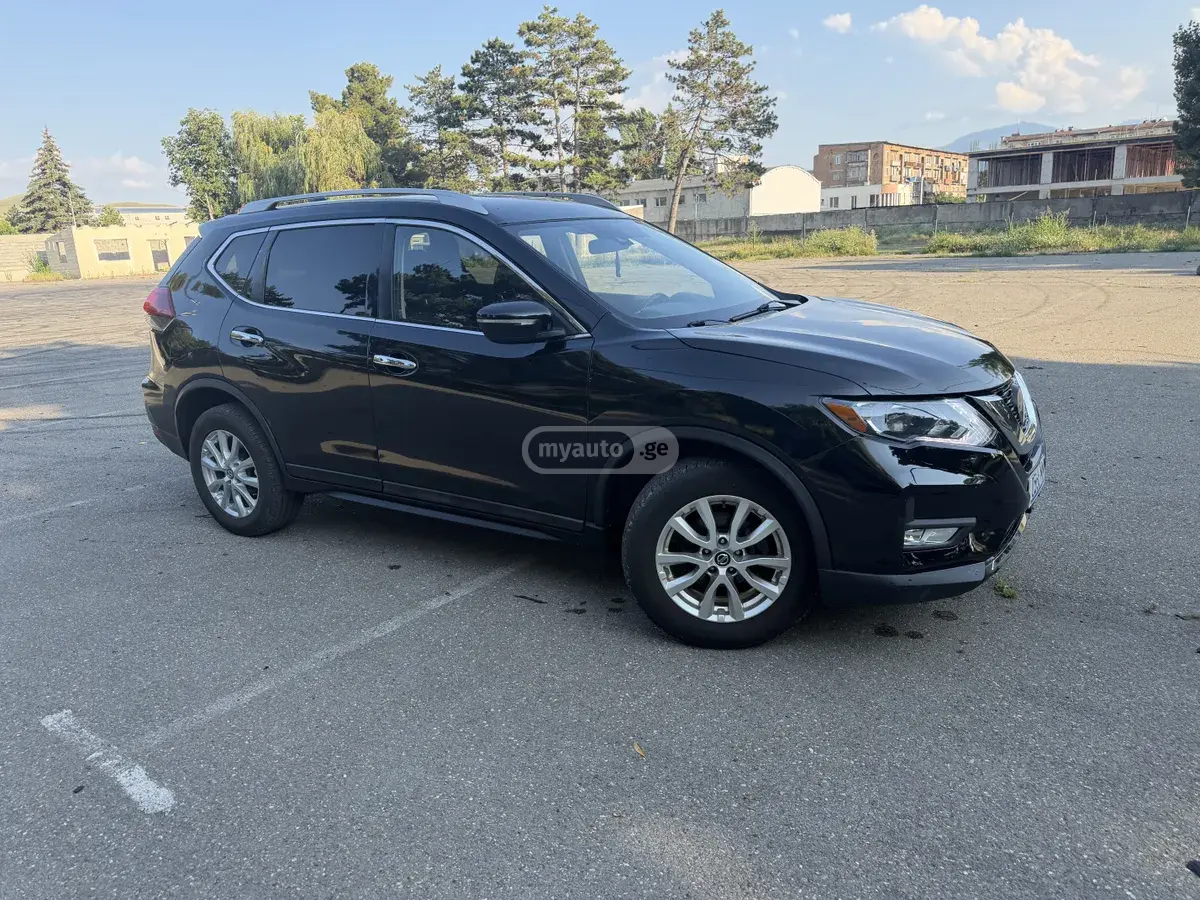 Nissan Rogue 2020 — photo 2