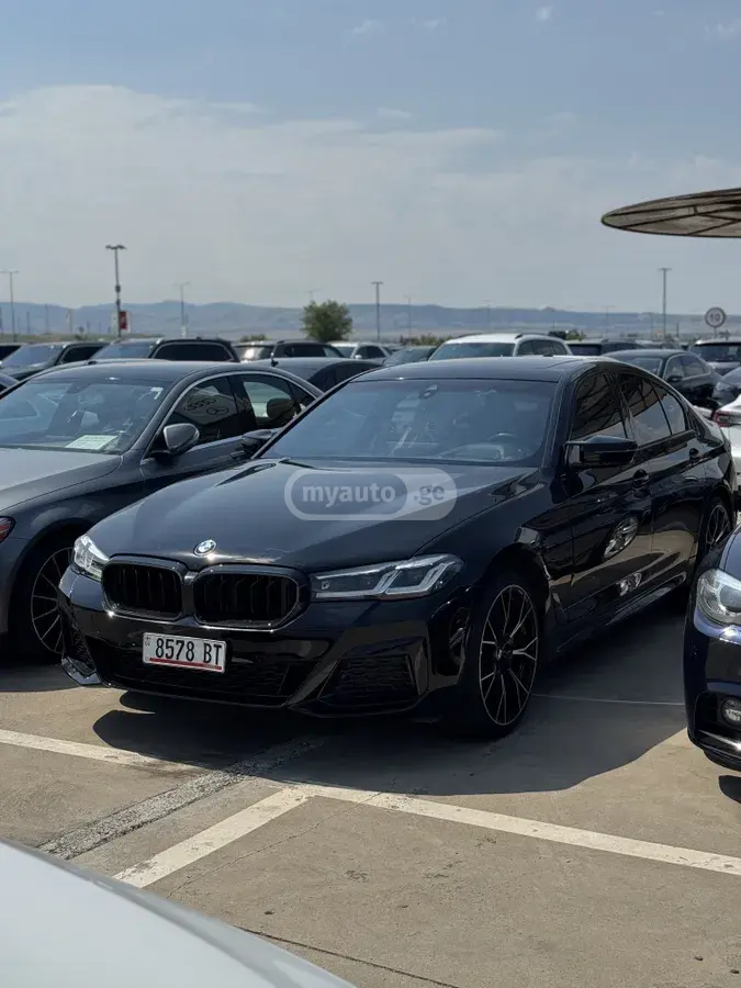 BMW 530