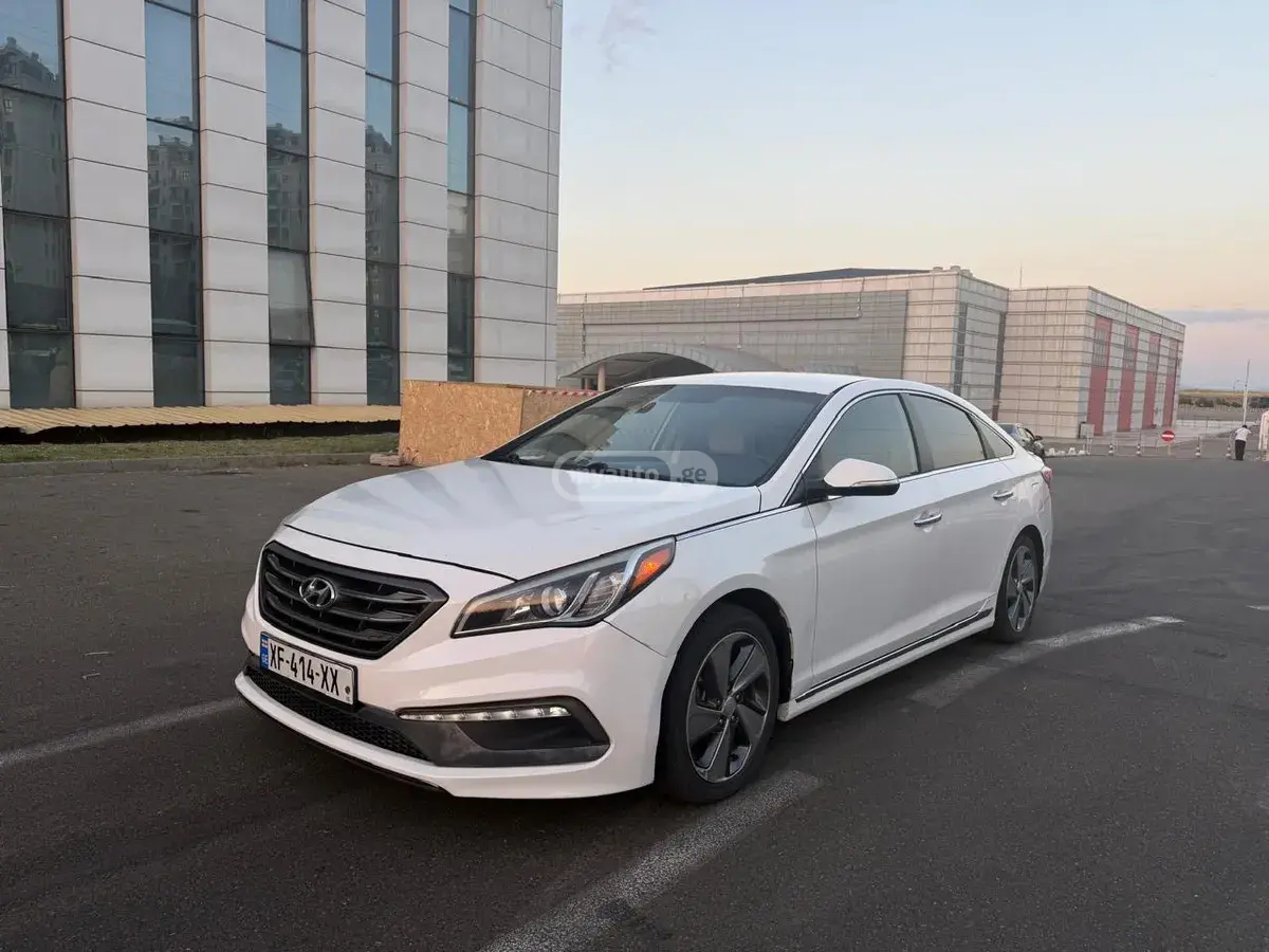 Hyundai Sonata 2016 — photo 2