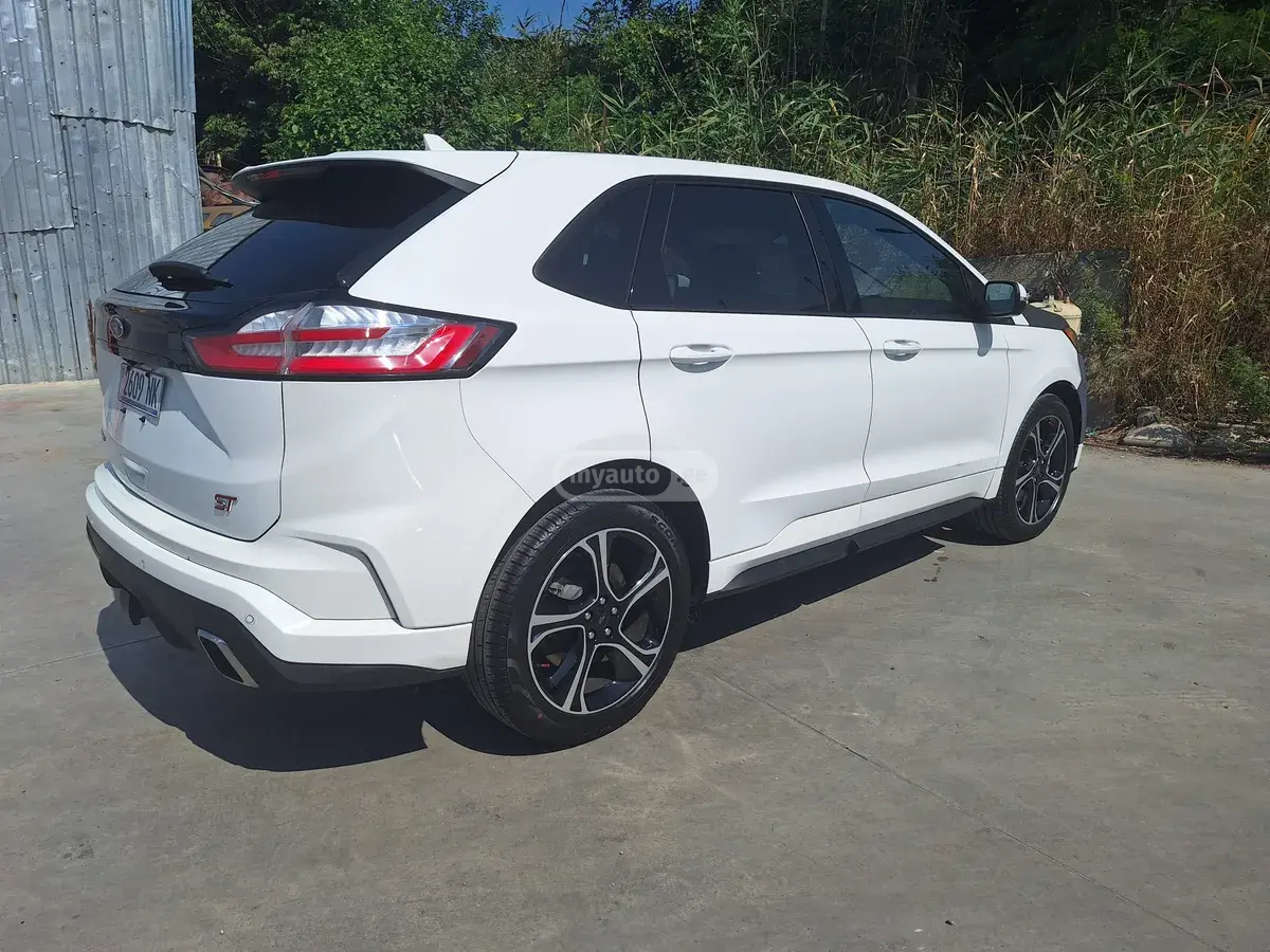 Ford Edge 2020 — photo 2