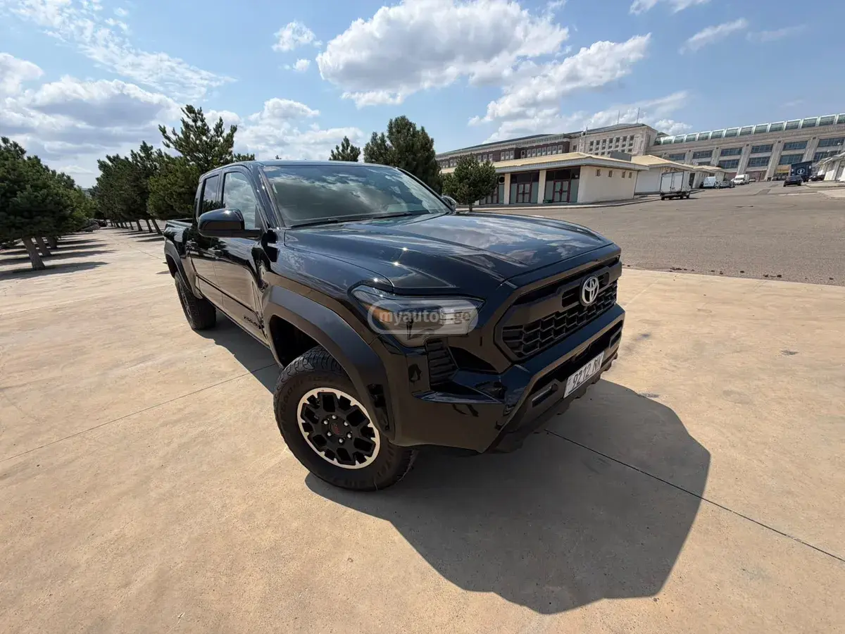 Toyota Tacoma