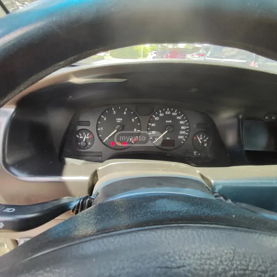 Opel Zafira 2000 — photo 2