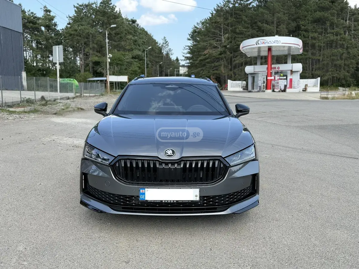 Skoda Superb 2026 — photo 2
