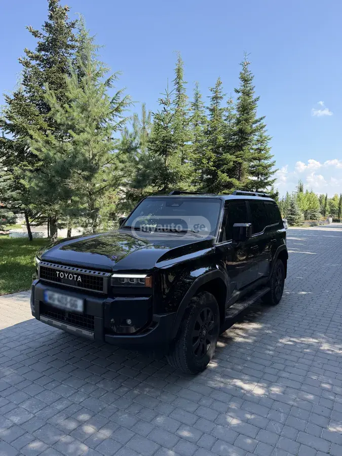 Toyota Land Cruiser Prado 2024 — photo 2