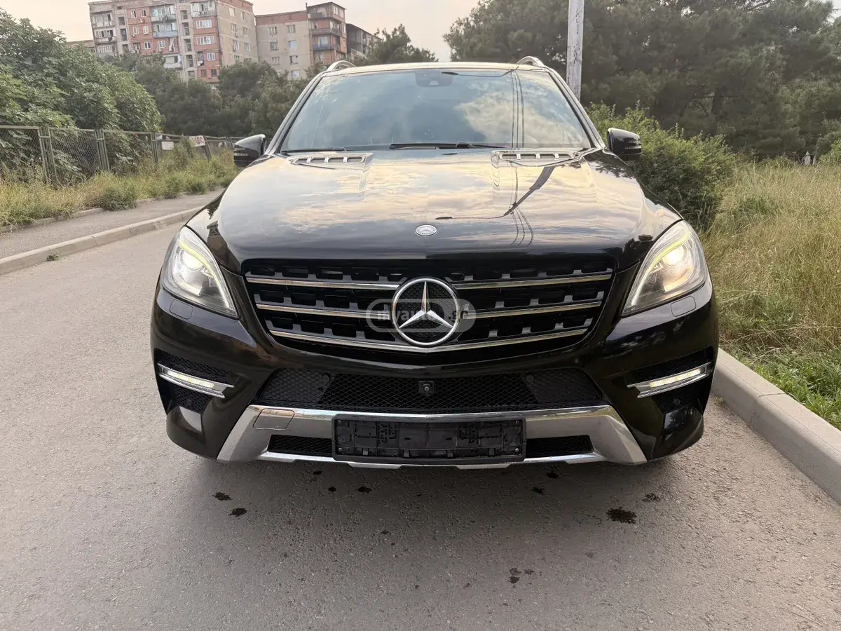 Mercedes-Benz ML 350