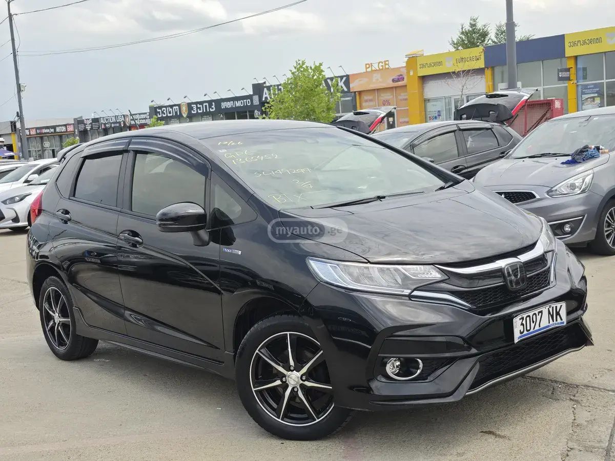 Honda Fit 2018 — photo 2