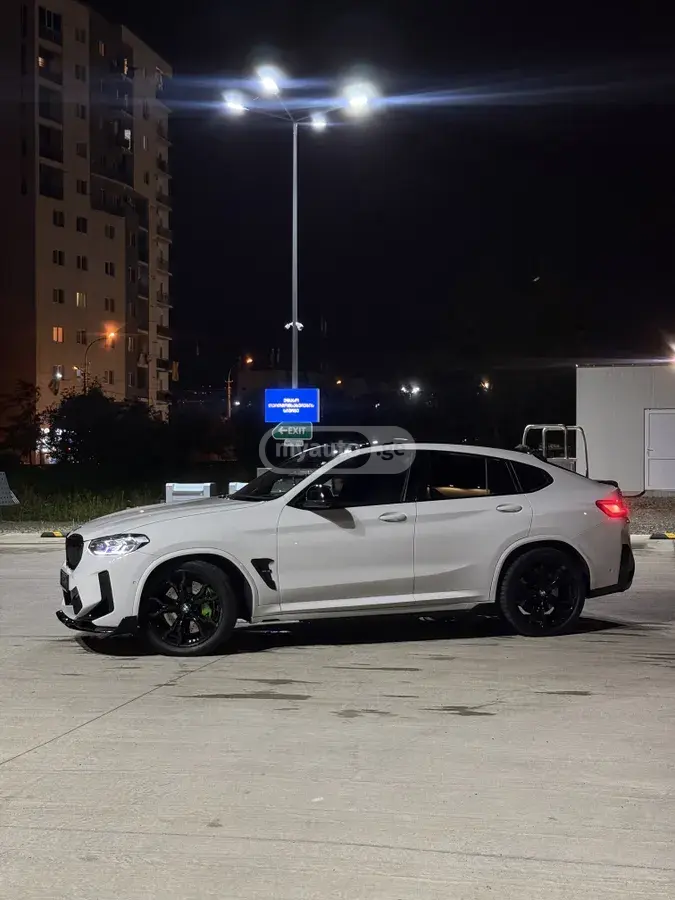 BMW X4 2020 — photo 2