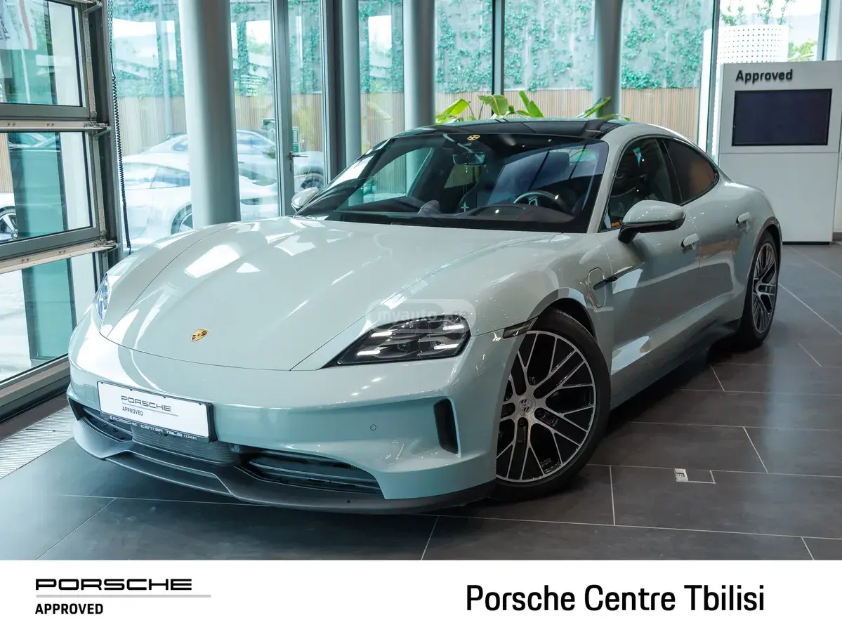 Porsche Taycan 4S