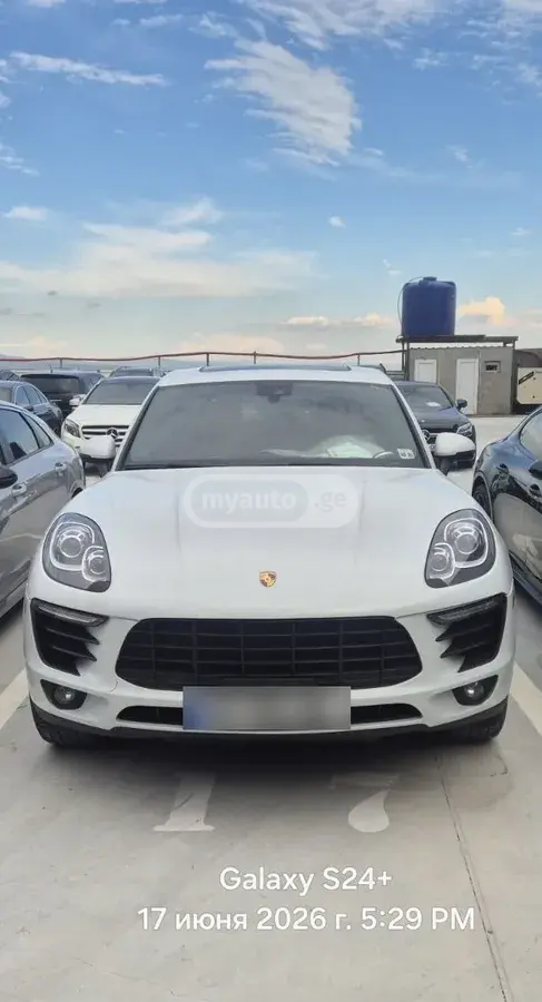 Porsche Macan 2018 — photo 2