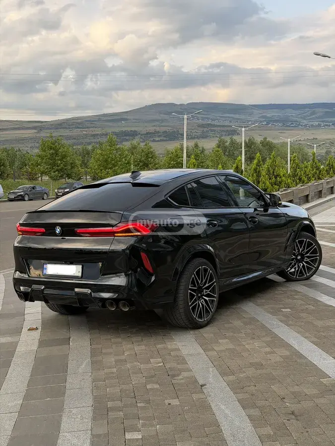 BMW X6 2023 — photo 2