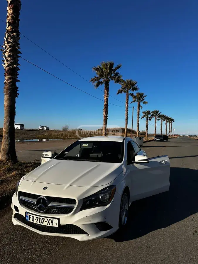 Mercedes-Benz CLA 250