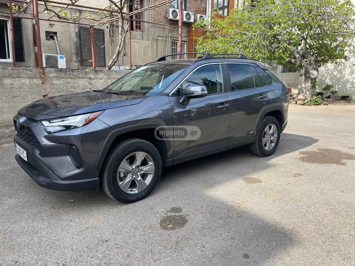 Toyota RAV4 2024 — photo 2