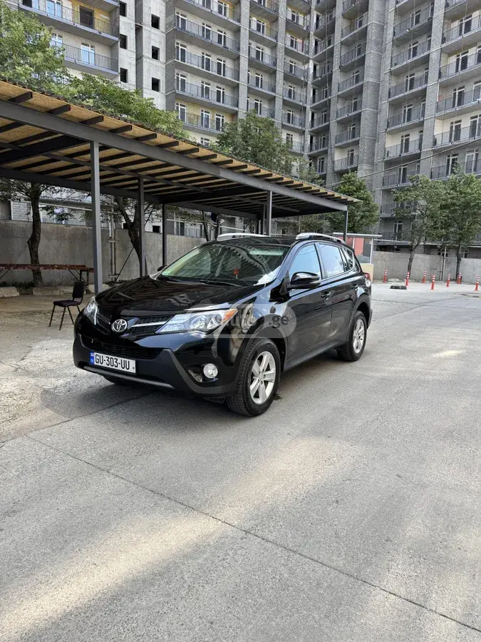 Toyota RAV4 2013 — photo 2