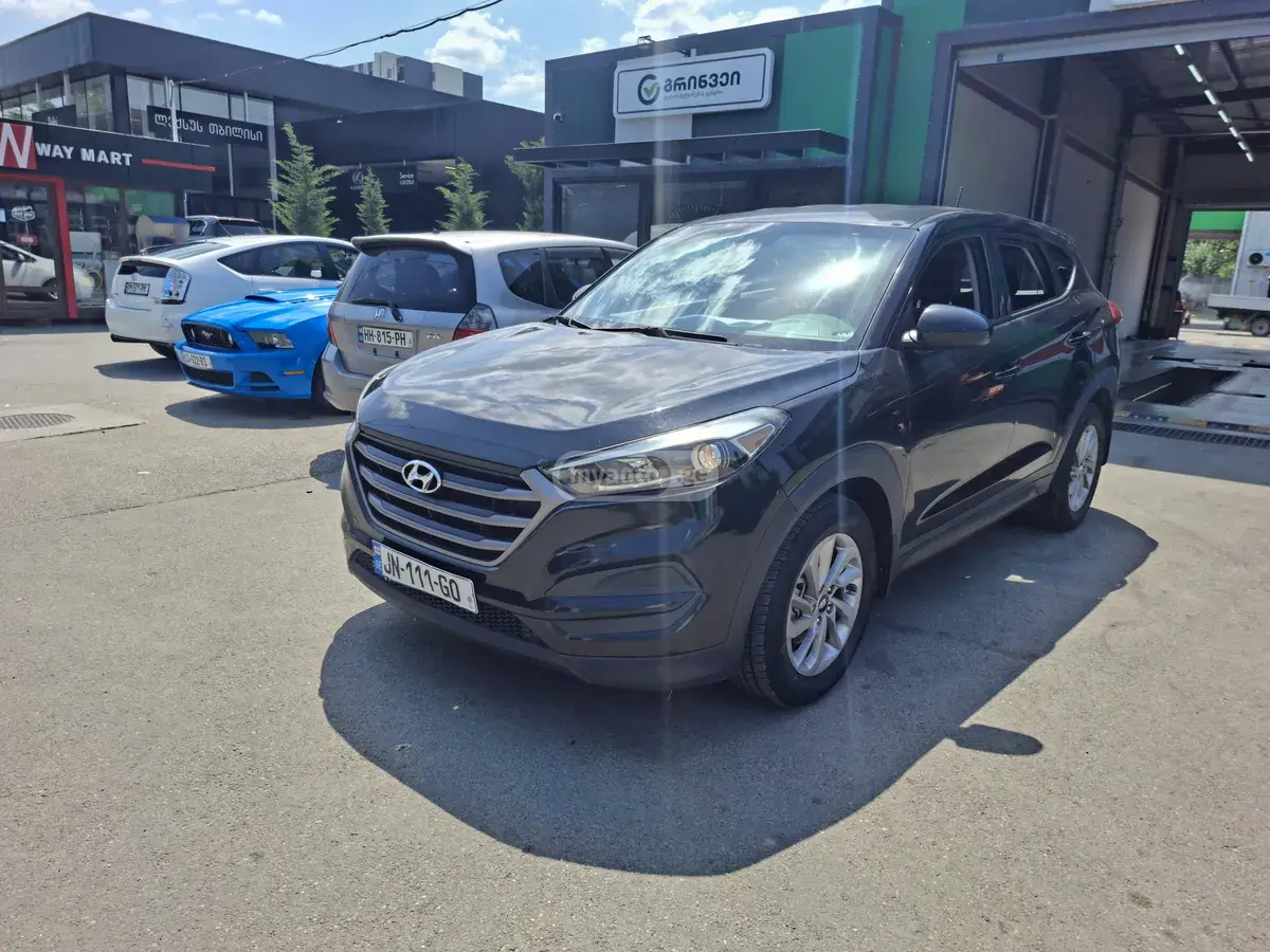 Hyundai Tucson