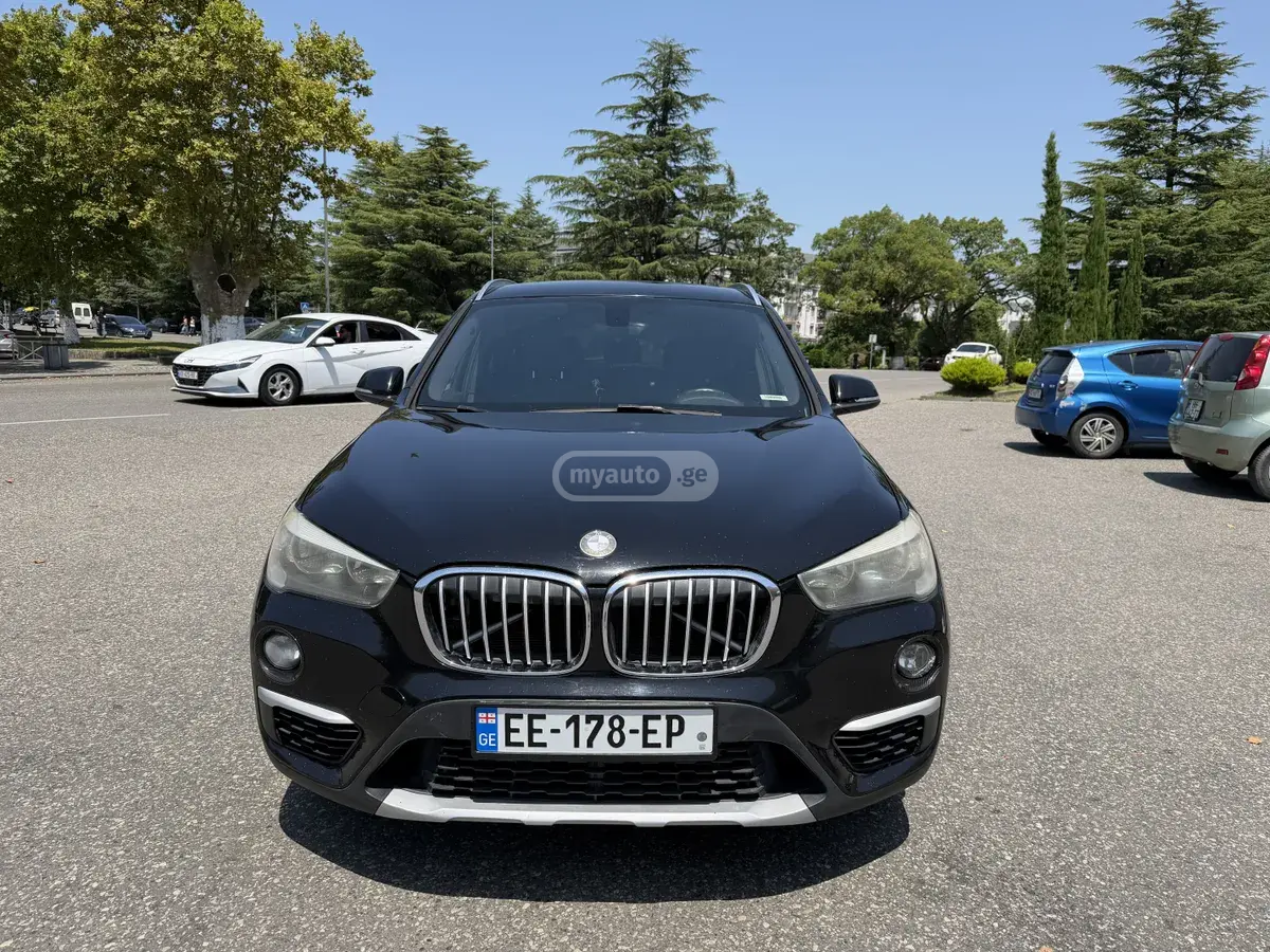 BMW X1 2016 — photo 2
