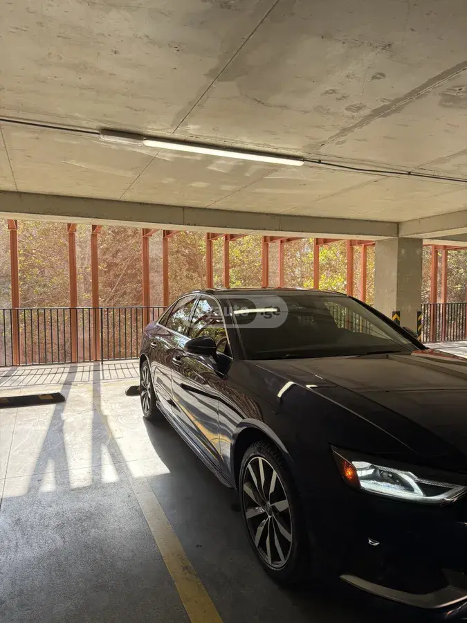 Audi A4 2020 — photo 2