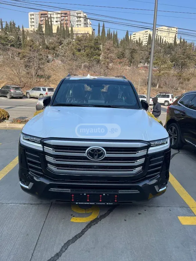 Toyota Land Cruiser 2026 — photo 2