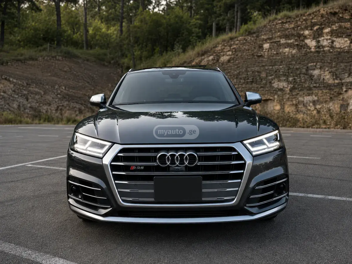 Audi SQ5 2017 — photo 2