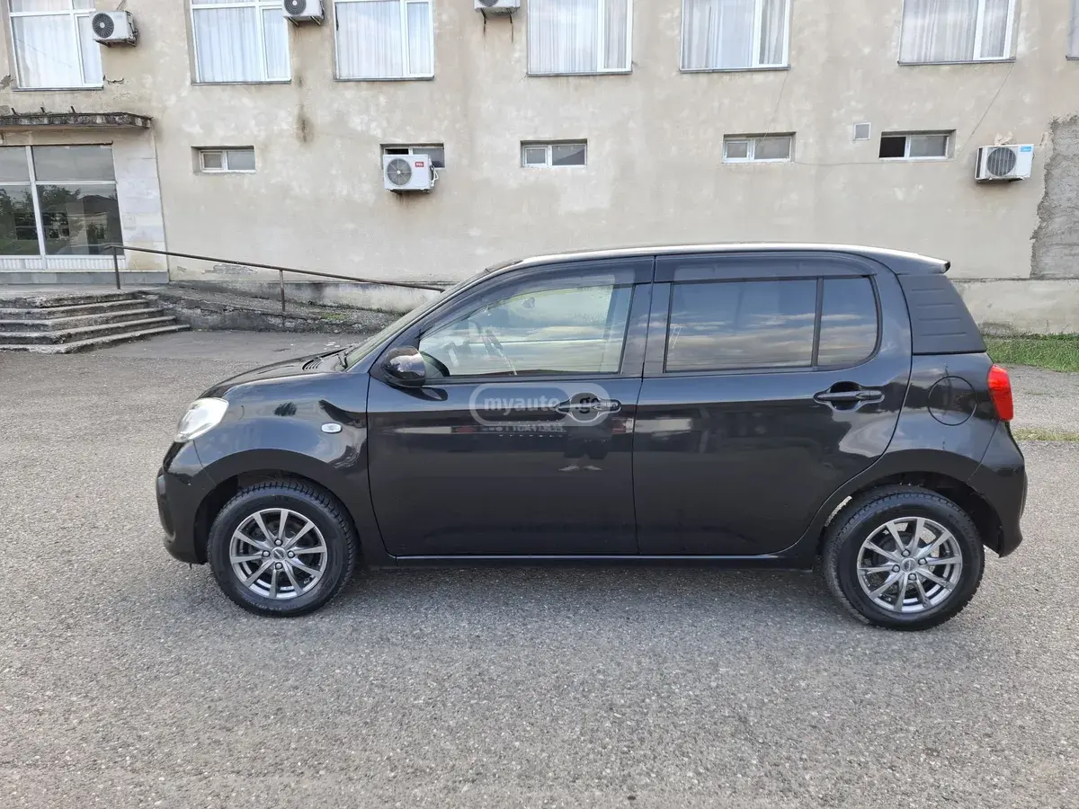 Toyota Passo 2016 — photo 2