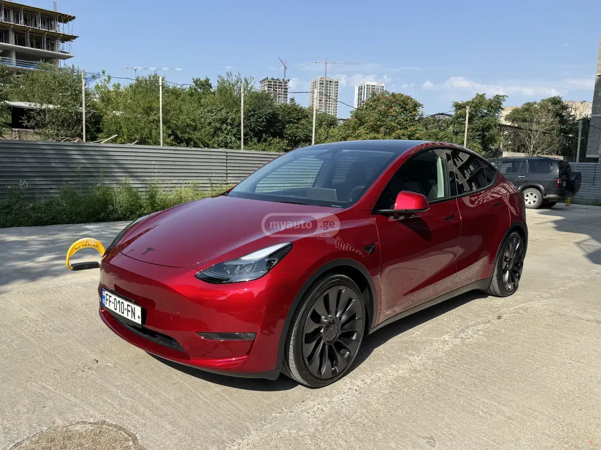 Tesla Model Y