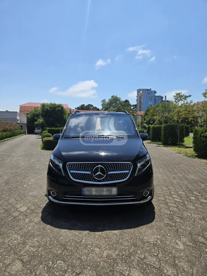 Mercedes-Benz Vito