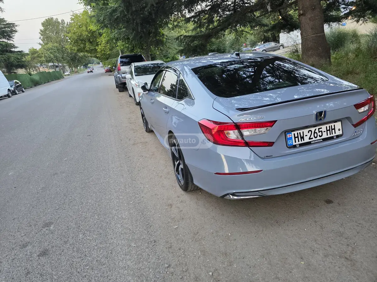 Honda Accord 2022 — photo 2