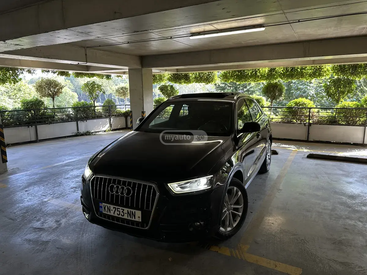 Audi Q3