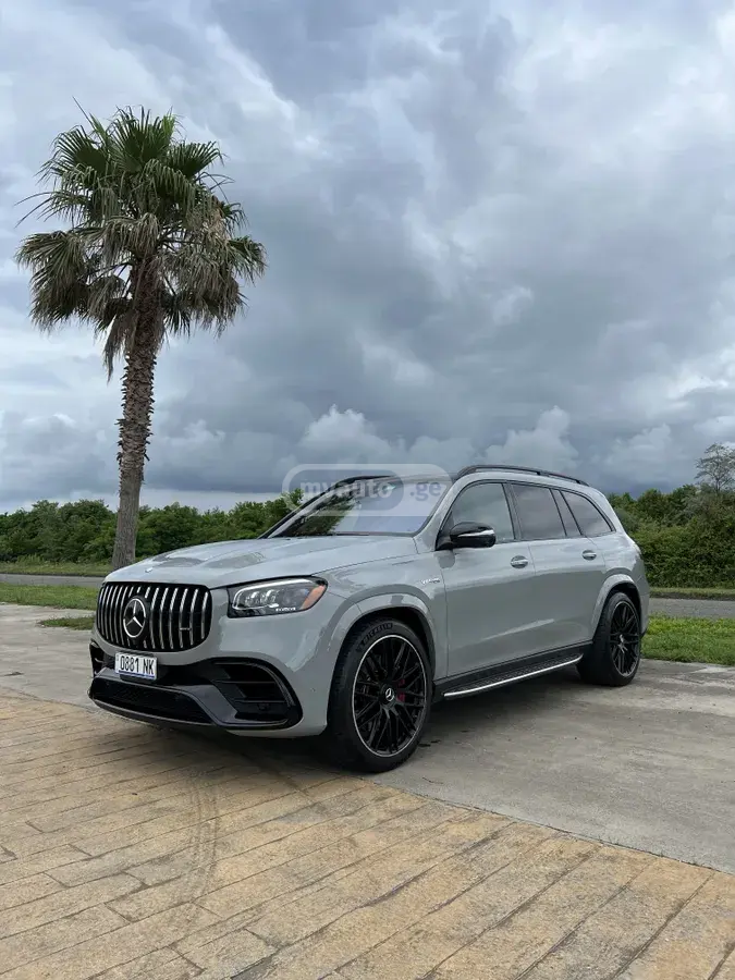 Mercedes-Benz GLS 63 AMG 2024 — photo 2