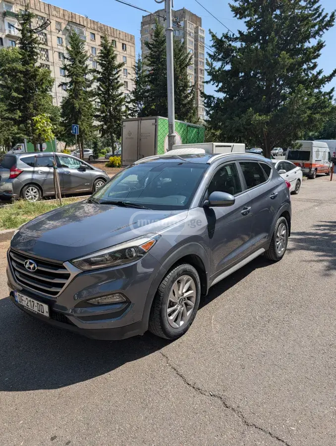Hyundai Tucson 2017 — photo 2