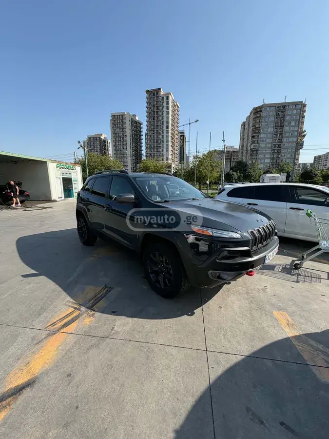 Jeep Cherokee 2017 — photo 2