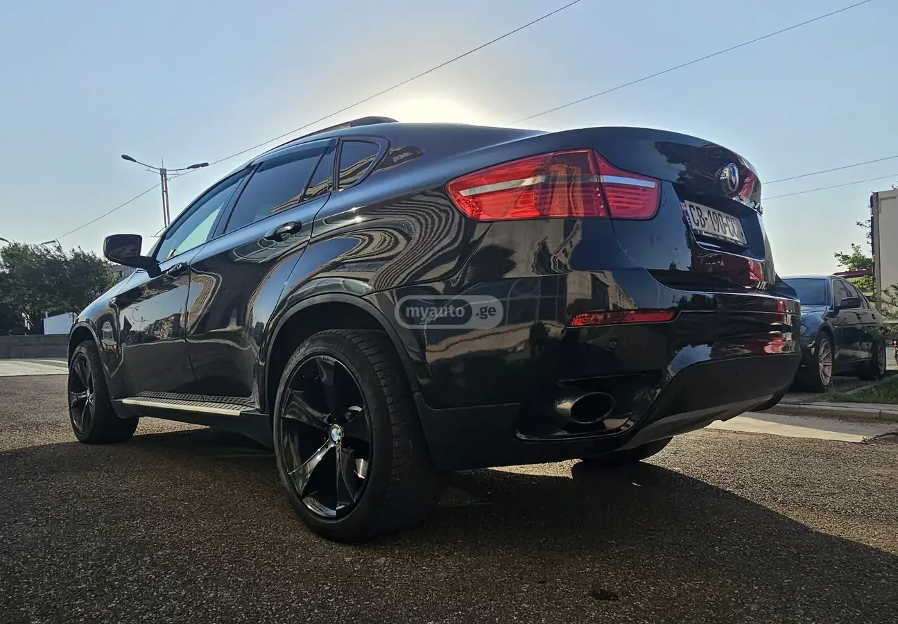 BMW X6 2008 — photo 2