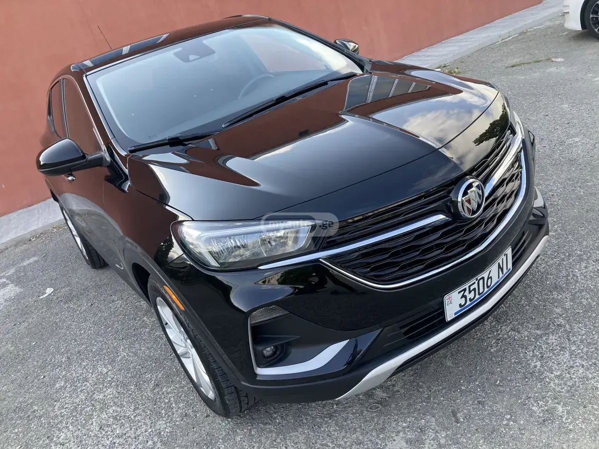Buick Encore 2022 — photo 2