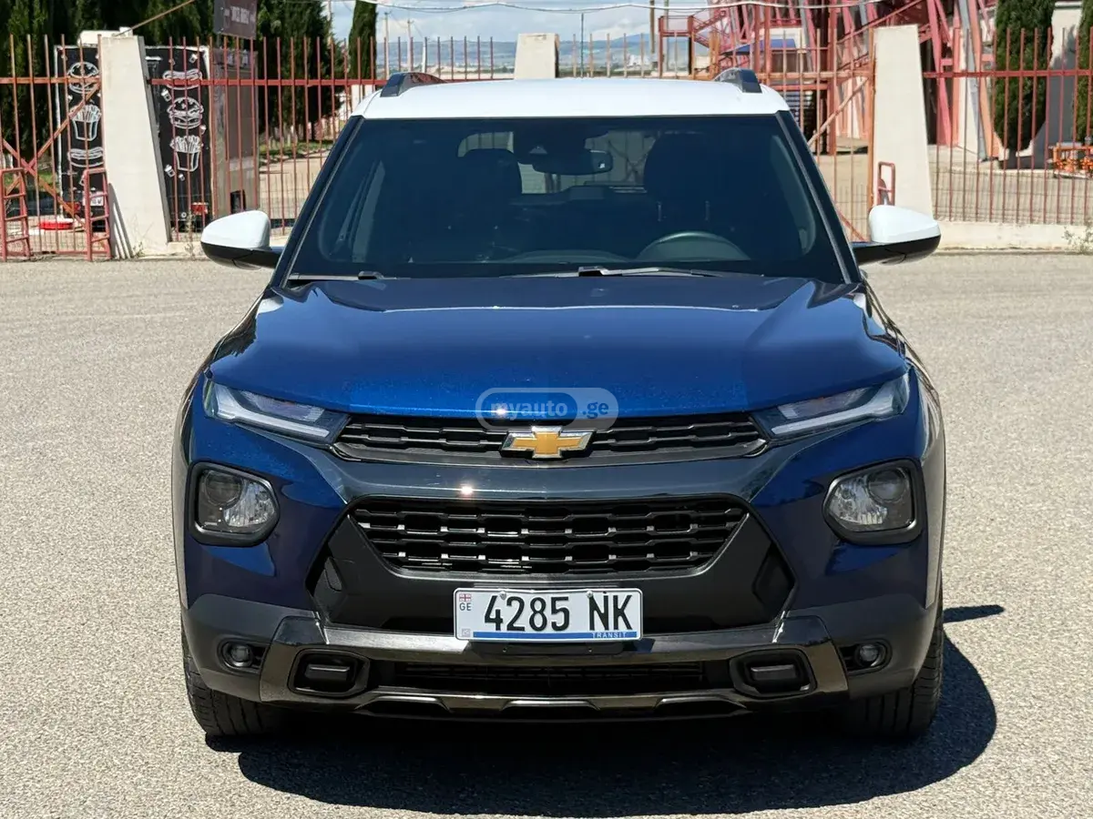 Chevrolet Trailblazer 2023 — photo 2