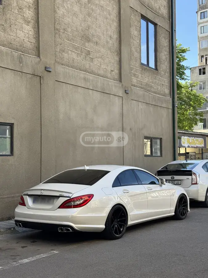 Mercedes-Benz CLS 63 AMG 2013 — photo 2