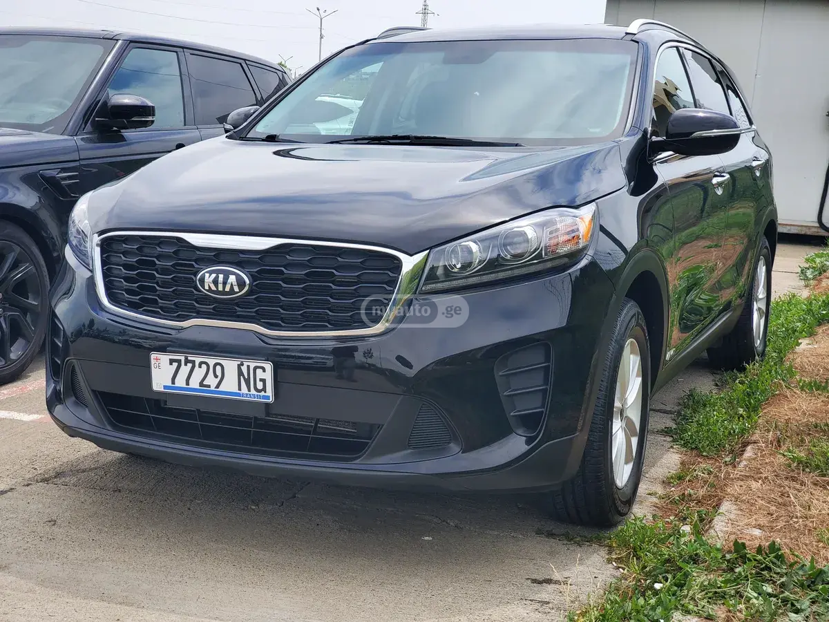 Kia Sorento 2018 — photo 2