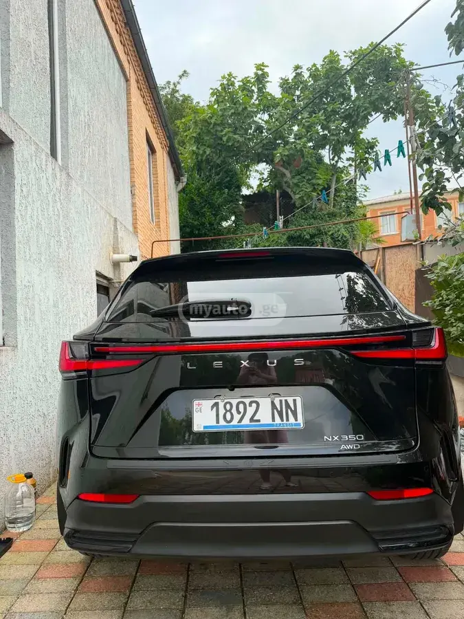 Lexus NX 350 2024 — photo 2