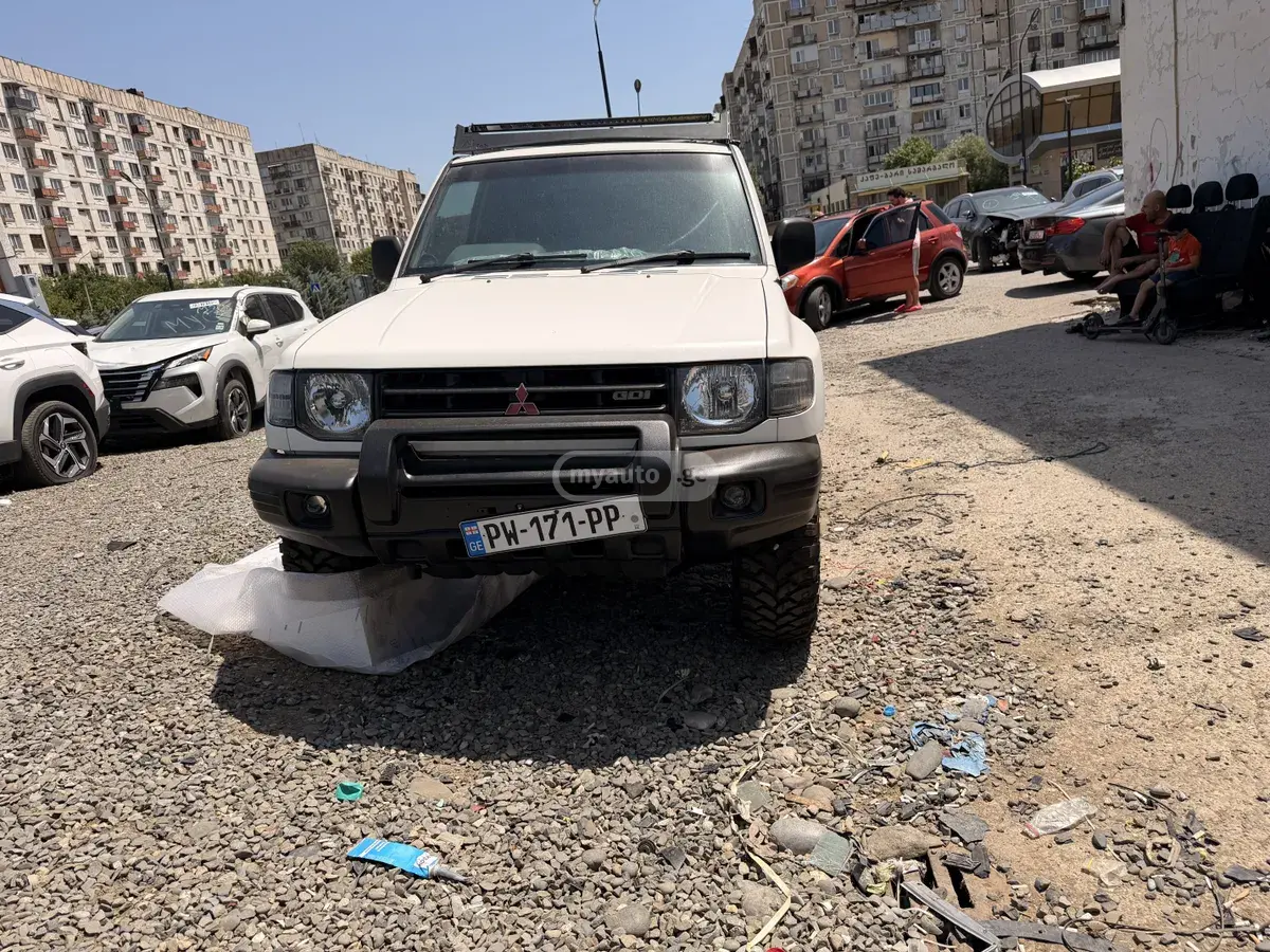 Mitsubishi Pajero