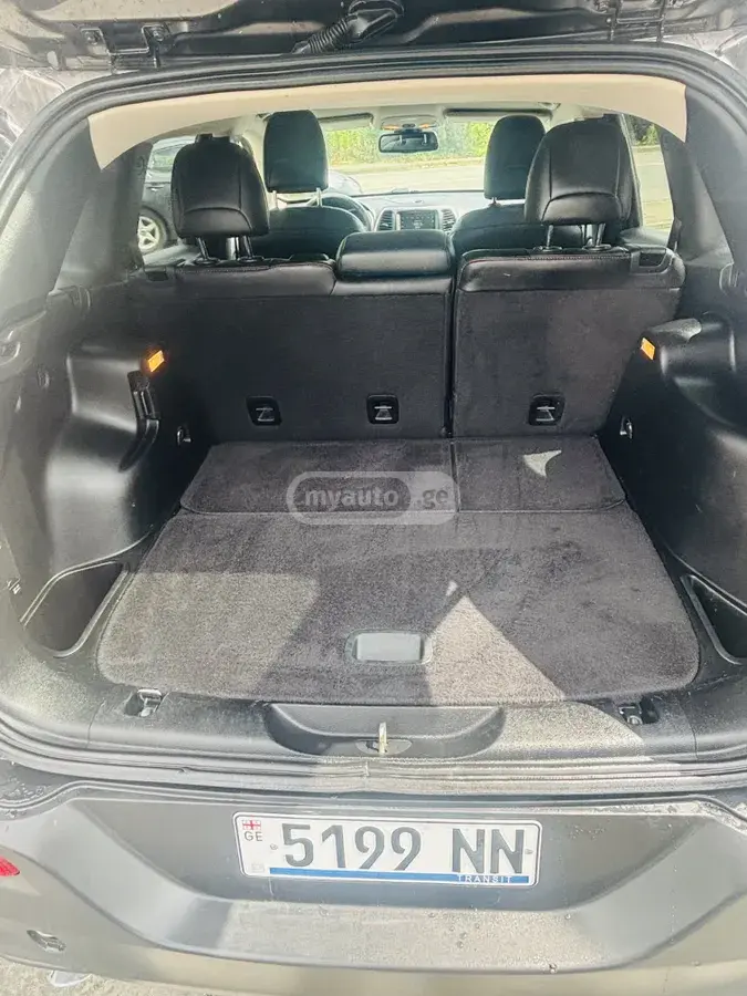Jeep Cherokee 2014 — photo 2