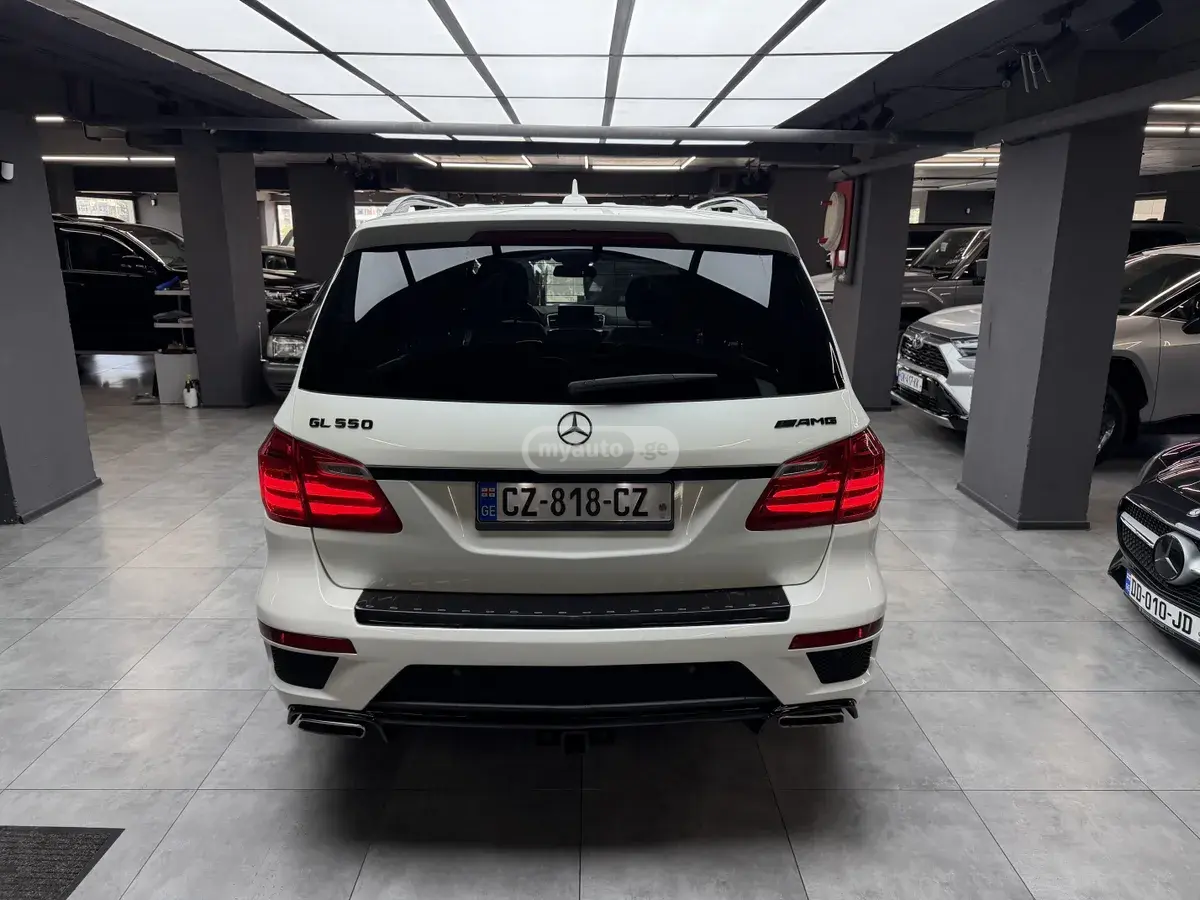 Mercedes-Benz GL 500 2014 — photo 2