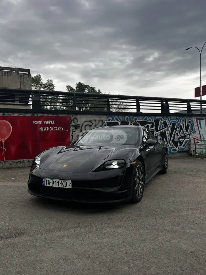 Porsche Taycan 4S 2022 — photo 2