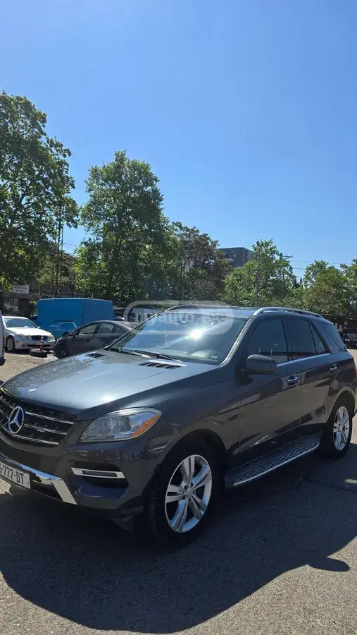 Mercedes-Benz ML 350