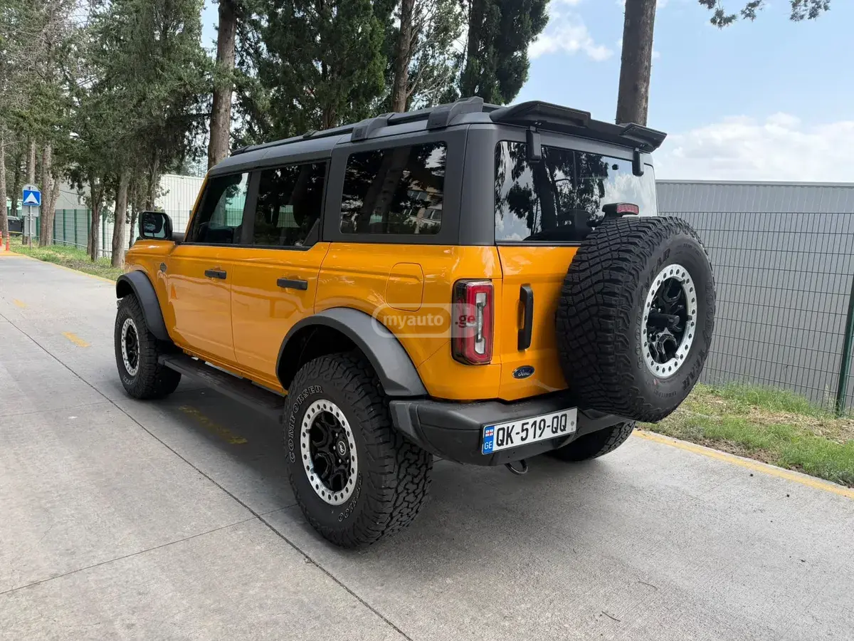 Ford Bronco 2022 — photo 2