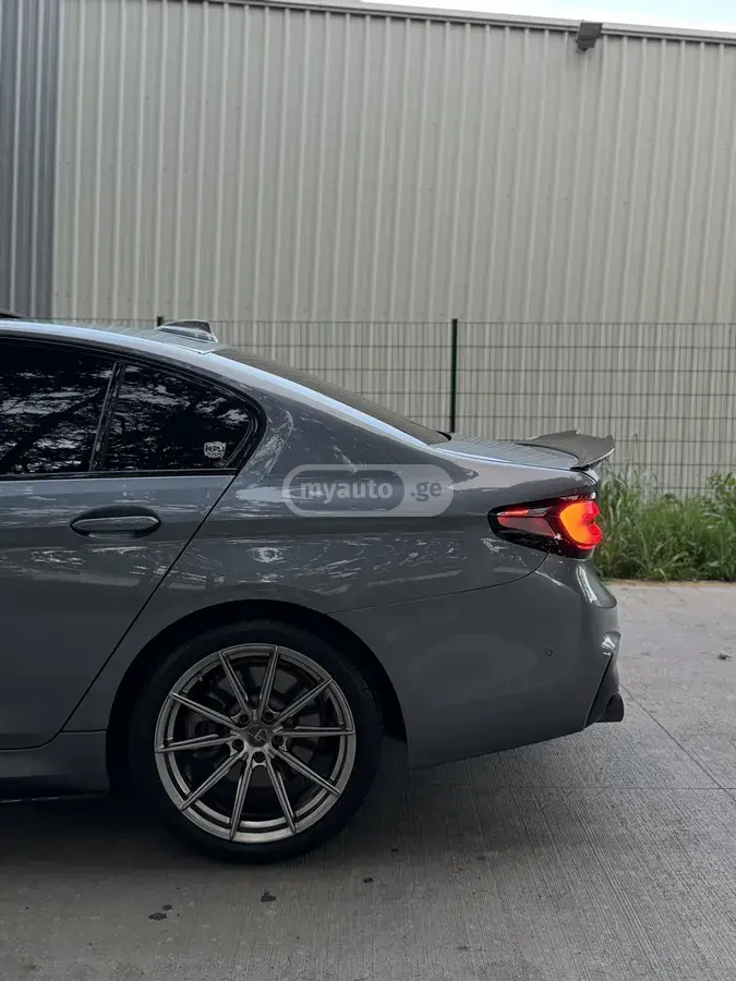 BMW 540 2018 — photo 2