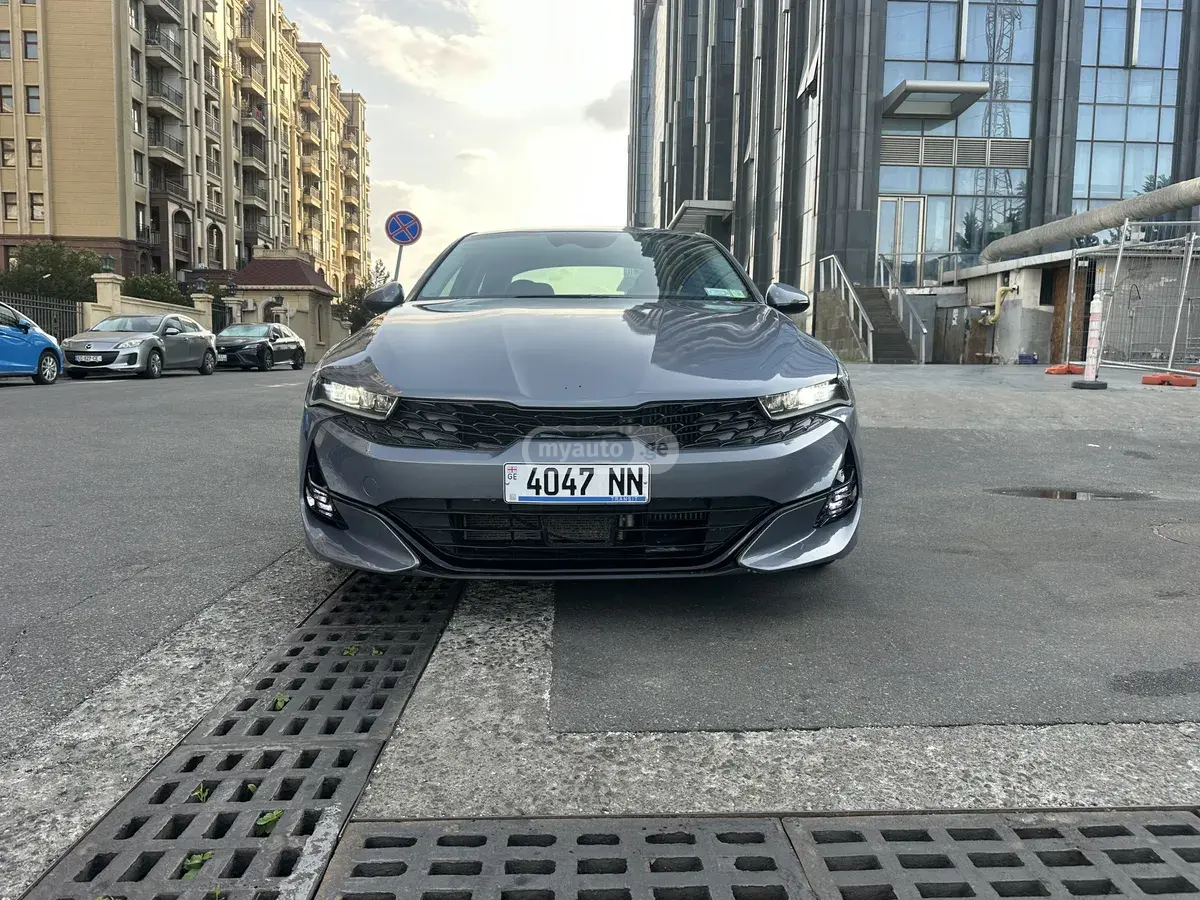 Kia K5 2023 — photo 2