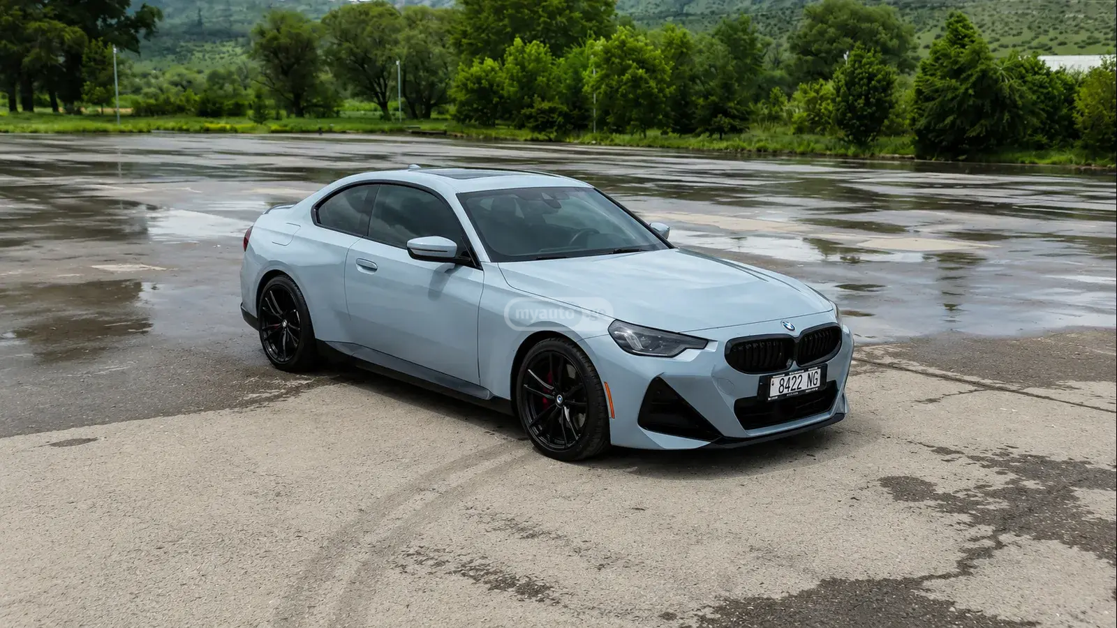 BMW 230i 2022 — photo 2
